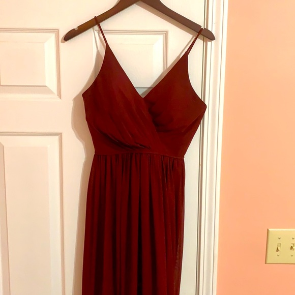 JJ’s House Burgandy Bridesmaid dress - Picture 2 of 6